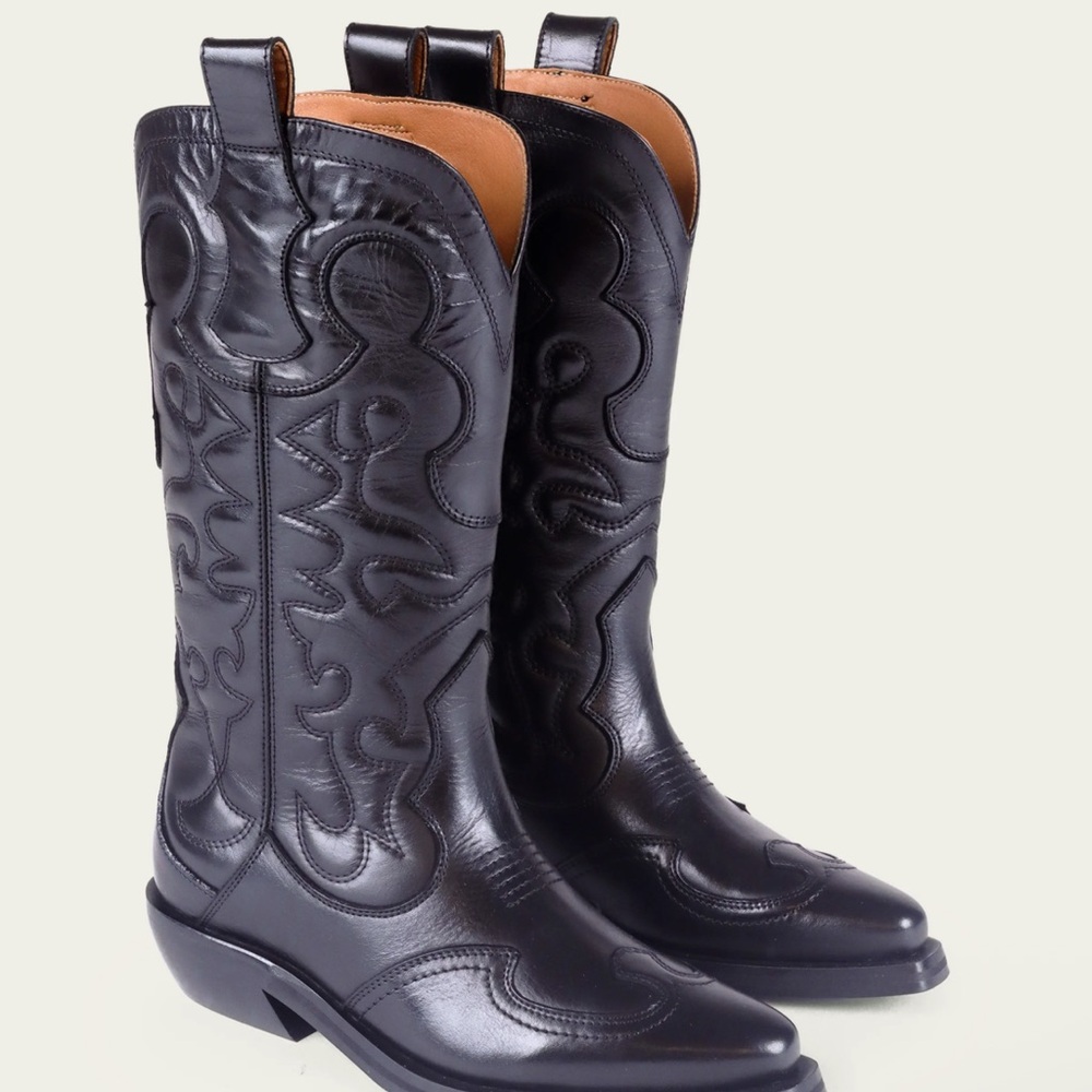 Kaanas Black Leather Cowboy Boots